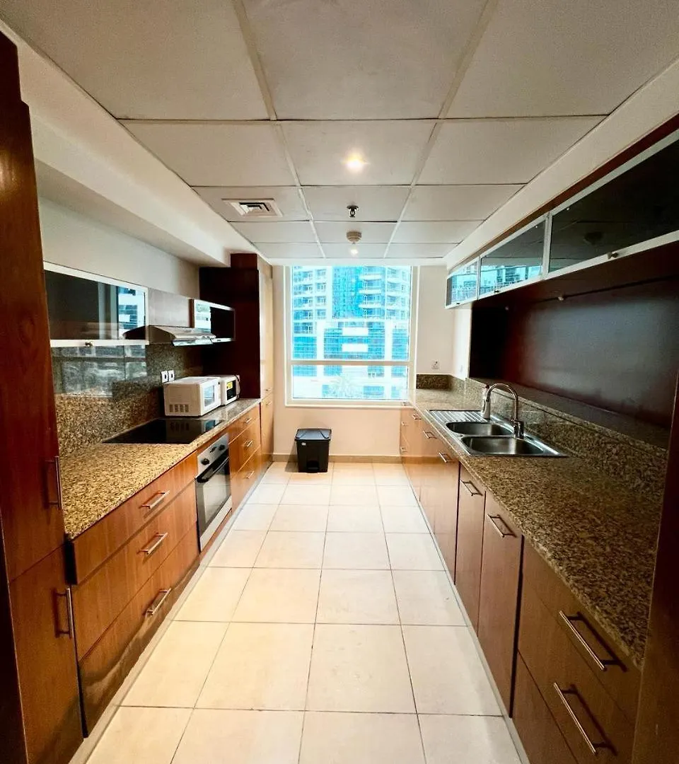 Quarto em Acomodações Particulares Marina Quays North Room 1 Dubai